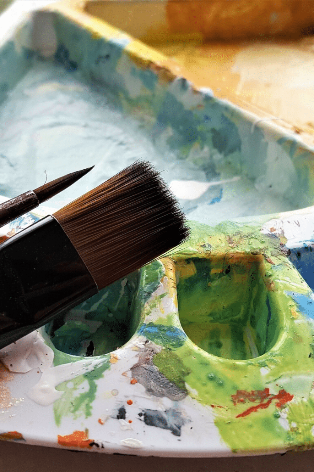 10 Creative Ways to Use Your Acrylic Painting Palette Artsydee